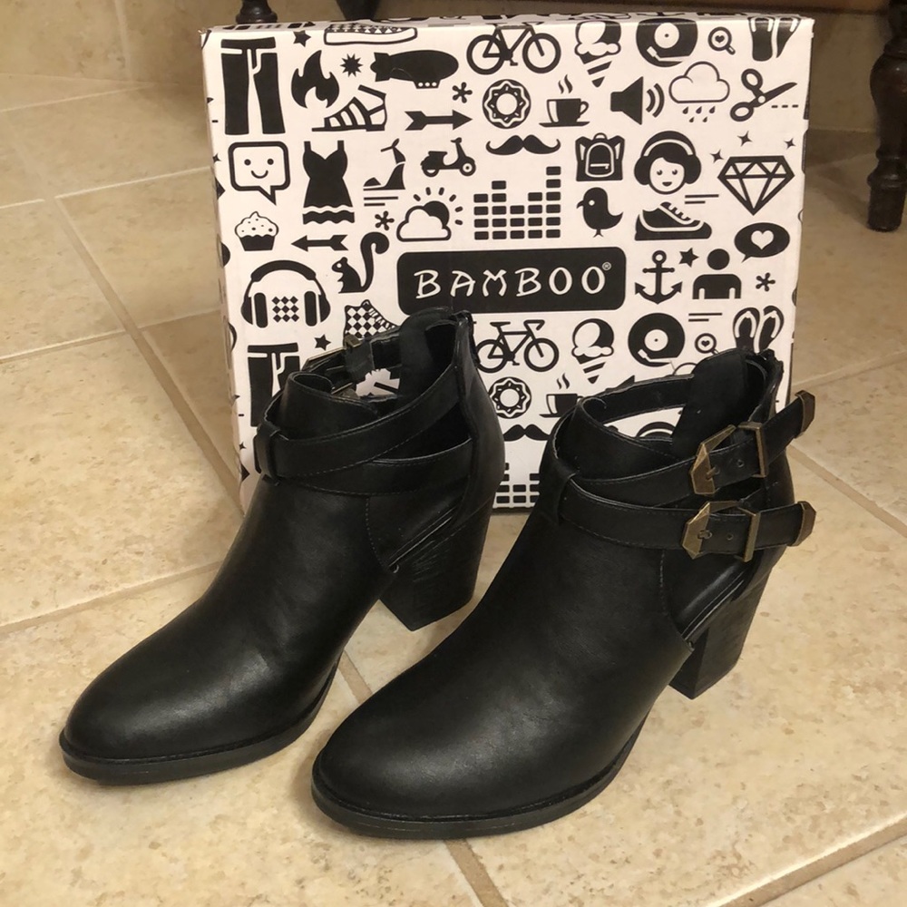 Bamboo booties